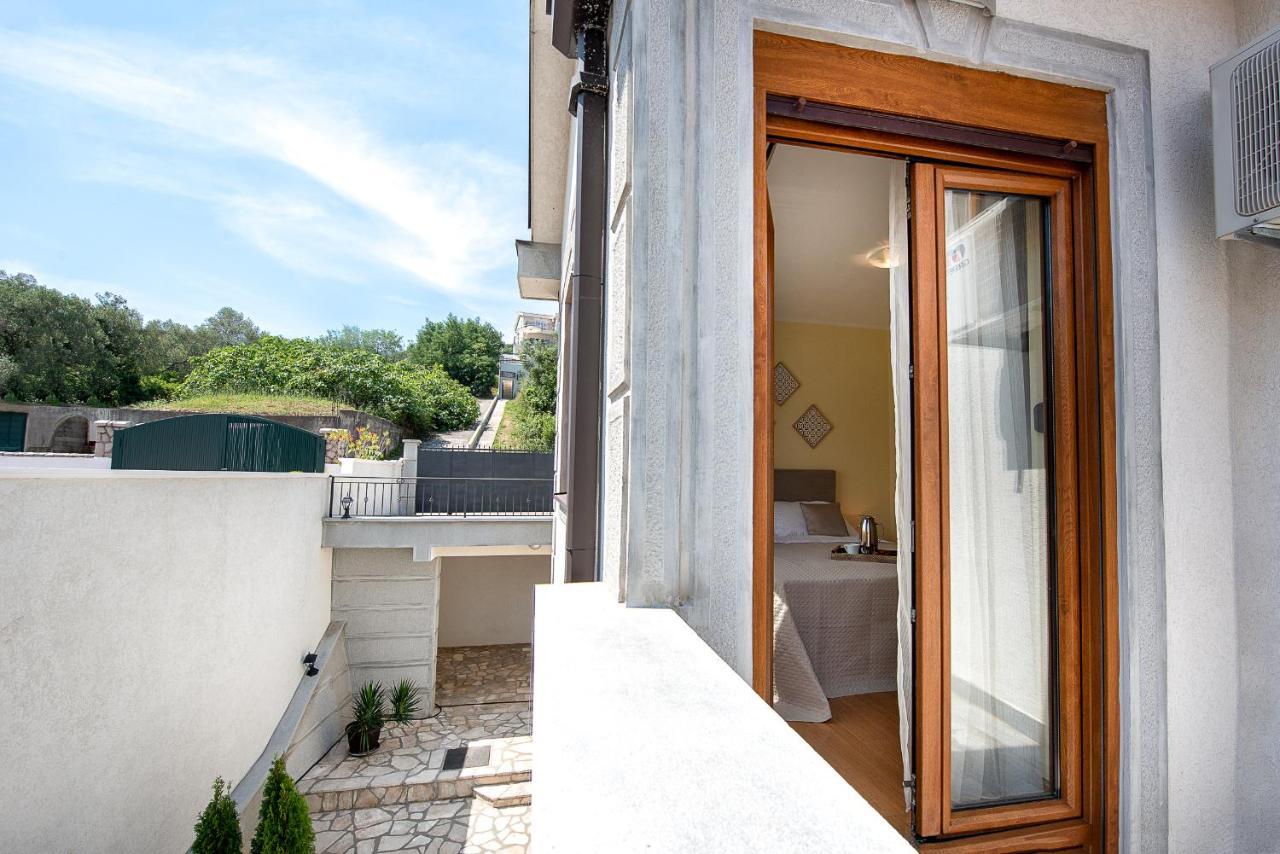 Krasići Santorini Apart المظهر الخارجي الصورة